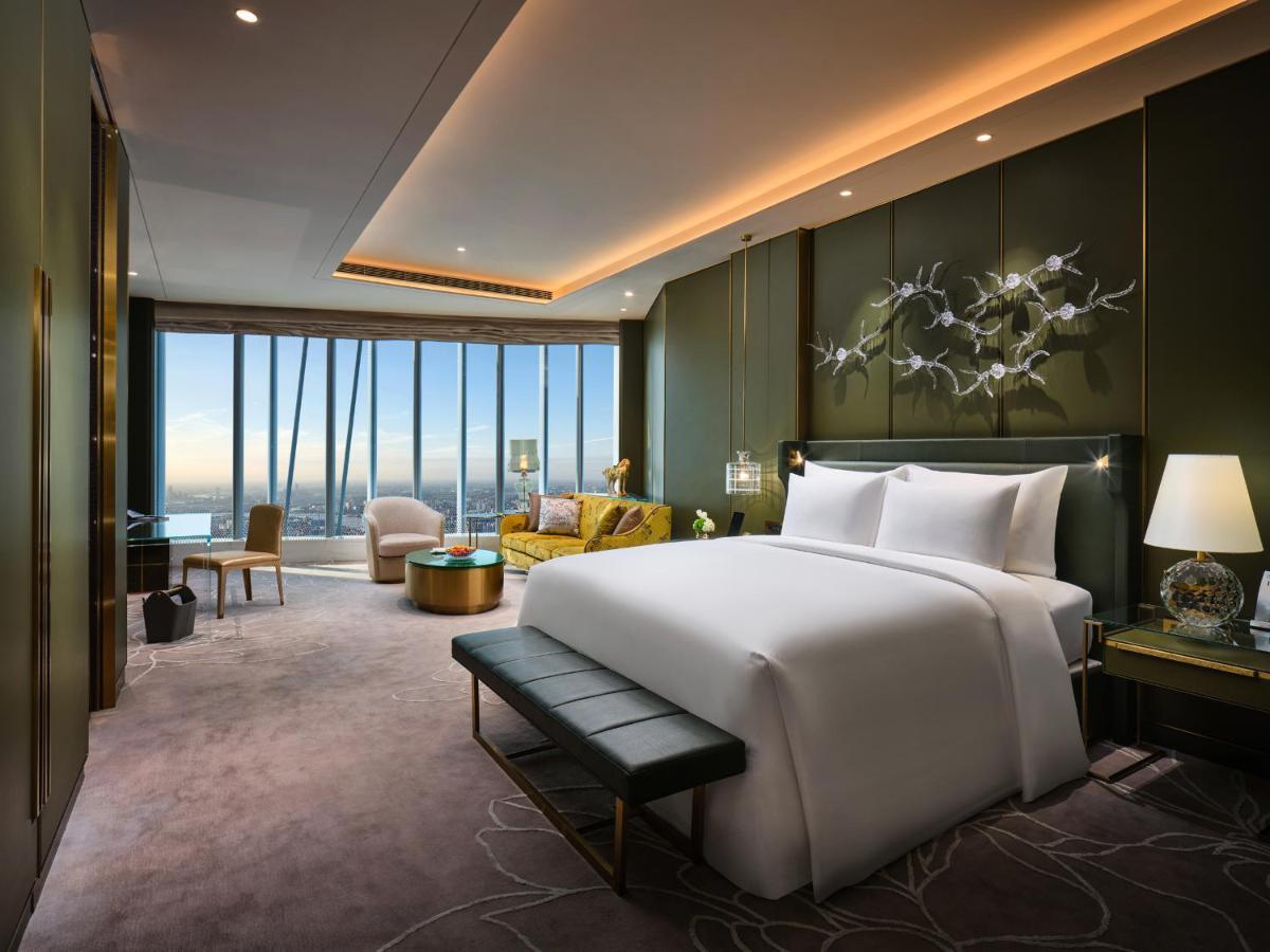 J Hotel, Shanghai Tower - Above All Else, Overlooking The Bund エクステリア 写真